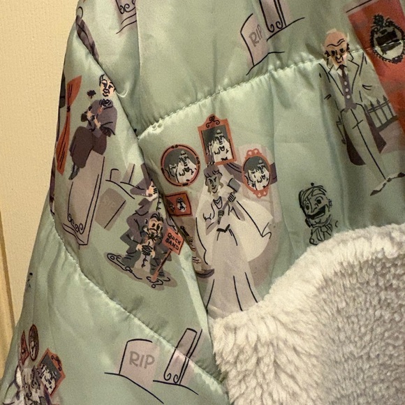 NWT Disney Parks × Loungefly Haunted Mansion Sherpa Fleece Jacket – [1X] - Picture 16 of 16